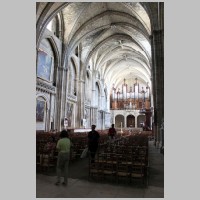 Bordeaux, Cathedrale, photo by Christophe.Finot on Wikipedia.jpg